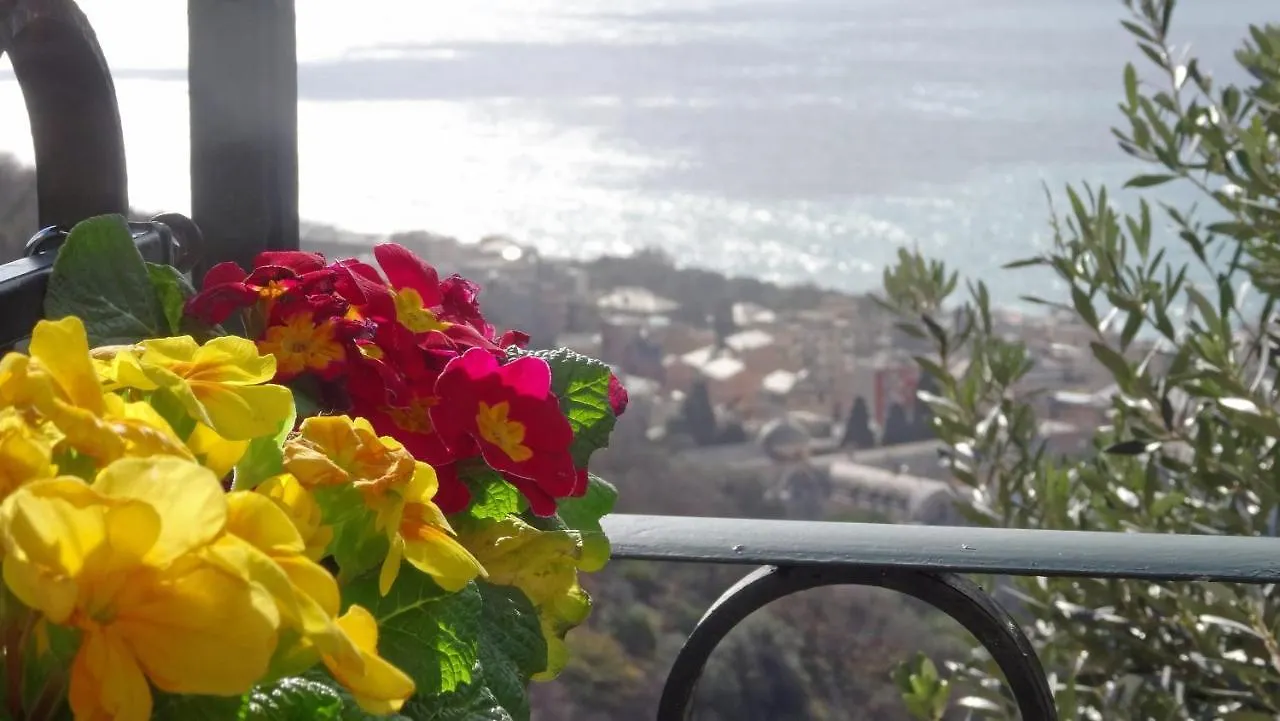 La Casa Dei Limoni Bed & Breakfast Genoa